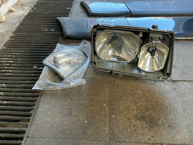 Mercedes cabrio 300 ce 24v oldtimer project - afbeelding 30 van  31