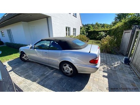 Mercedes cabrio clk 200 kompressor