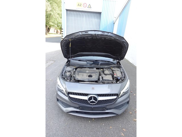 Mercedes cla180d - afbeelding 16 van  20