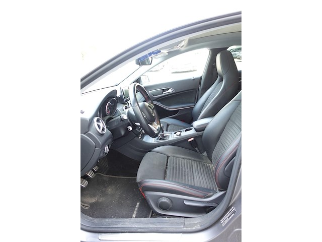 Mercedes cla180d - afbeelding 5 van  20