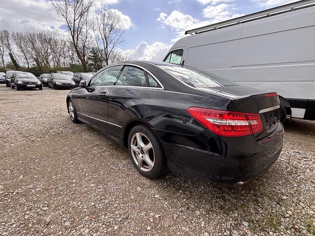Mercedes e 200, 2013 - afbeelding 18 van  21