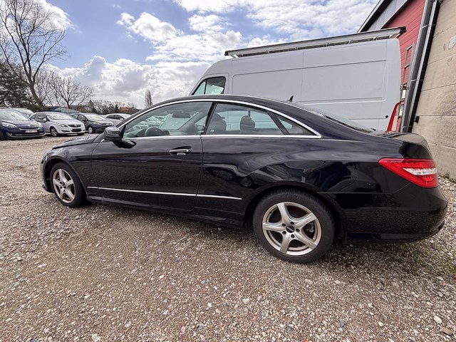 Mercedes e 200, 2013 - afbeelding 19 van  21