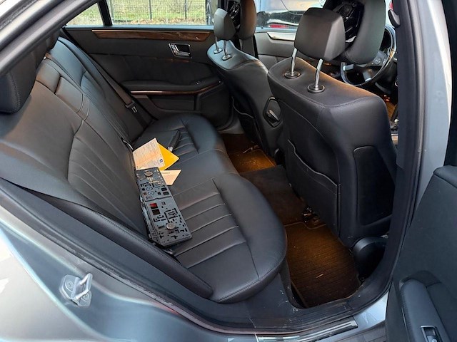 Mercedes e 220 cdi, 2011 - afbeelding 10 van  23