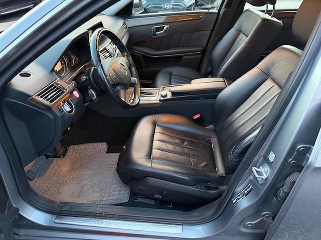 Mercedes e 220 cdi, 2011 - afbeelding 22 van  23