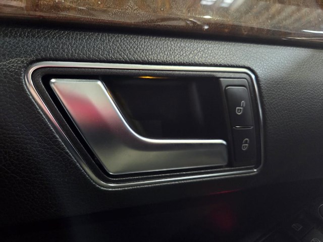 Mercedes e200 cdi, 2015 - afbeelding 31 van  58