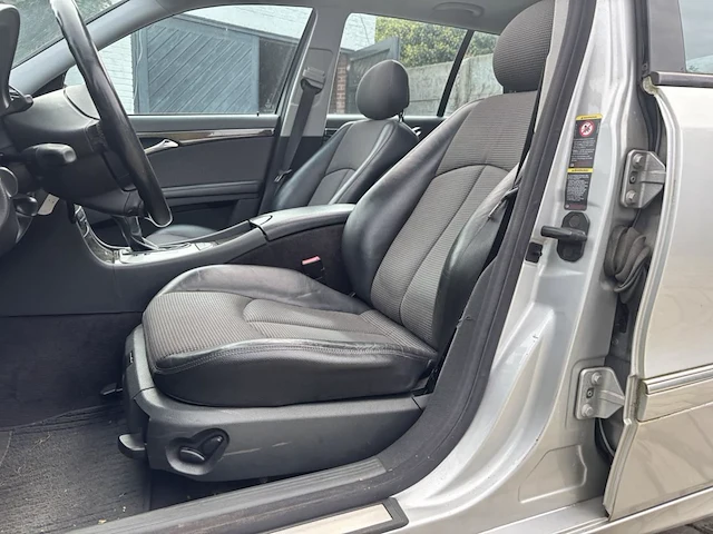 Mercedes e200 kompressor, 2003 - afbeelding 3 van  38