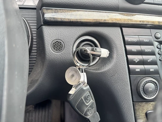 Mercedes e200 kompressor, 2003 - afbeelding 9 van  38