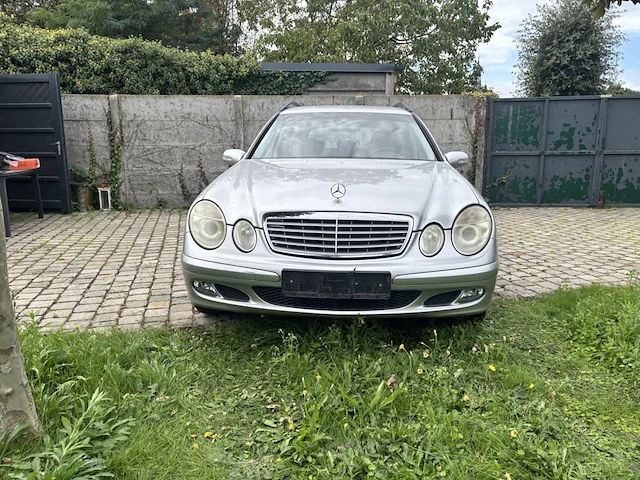 Mercedes e200 kompressor, 2004 - afbeelding 12 van  39
