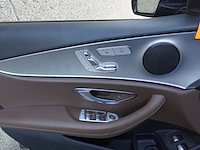 Mercedes e200 - afbeelding 13 van  19