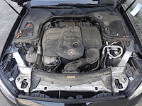 Mercedes e200 - afbeelding 18 van  19