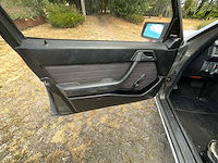 Mercedes e230w124 oldtimer - afbeelding 2 van  34