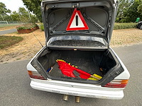 Mercedes e230w124 oldtimer - afbeelding 5 van  34