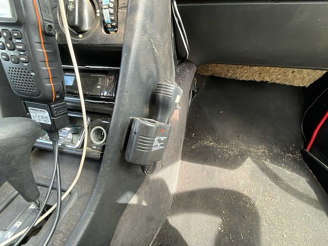 Mercedes e230w124 oldtimer - afbeelding 14 van  34