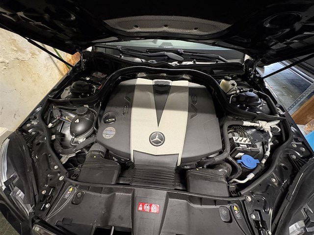 Mercedes e300 cdi - afbeelding 18 van  27