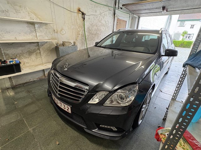 Mercedes e300 cdi - afbeelding 21 van  27