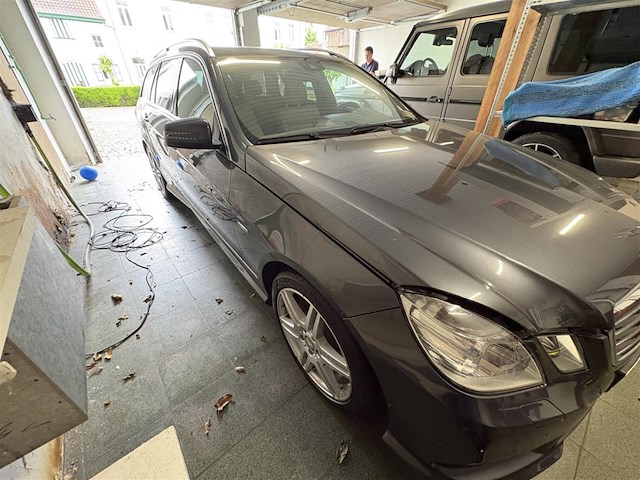 Mercedes e300 cdi - afbeelding 23 van  27