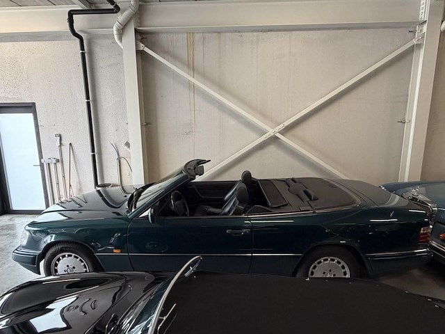 Mercedes e320, 1996 - afbeelding 2 van  23