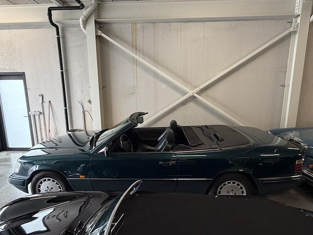 Mercedes e320, 1996 - afbeelding 2 van  25