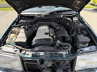 Mercedes e320 - afbeelding 11 van  26