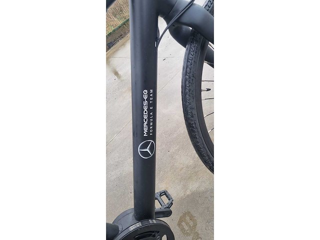 Mercedes-eq formula e team e-bike - racefiets - afbeelding 3 van  4