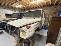 Mercedes g230