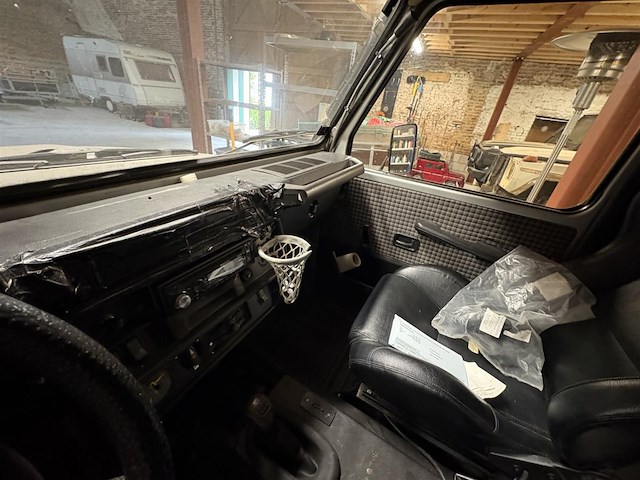 Mercedes g300d - afbeelding 7 van  28