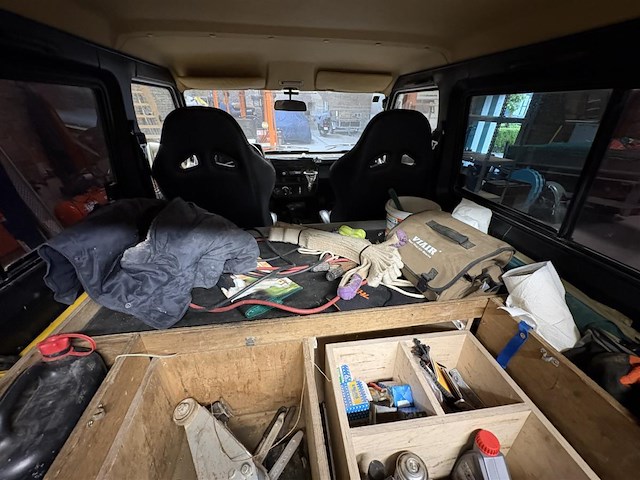 Mercedes g300d - afbeelding 14 van  28