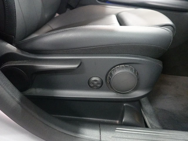 Mercedes gla200 - afbeelding 8 van  23