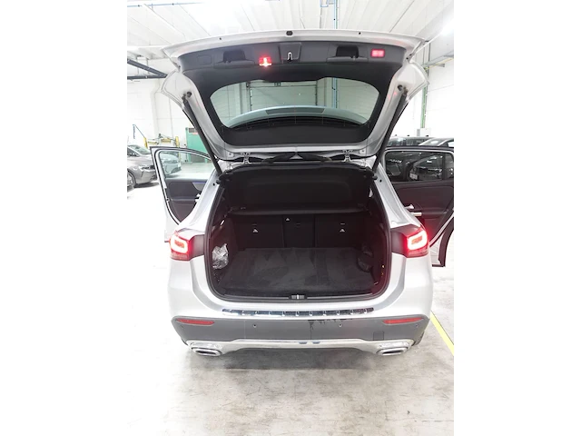 Mercedes gla200 - afbeelding 9 van  23