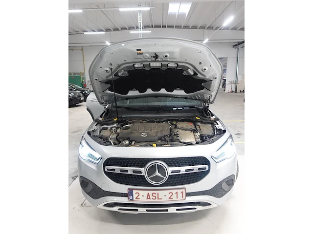 Mercedes gla200 - afbeelding 11 van  23