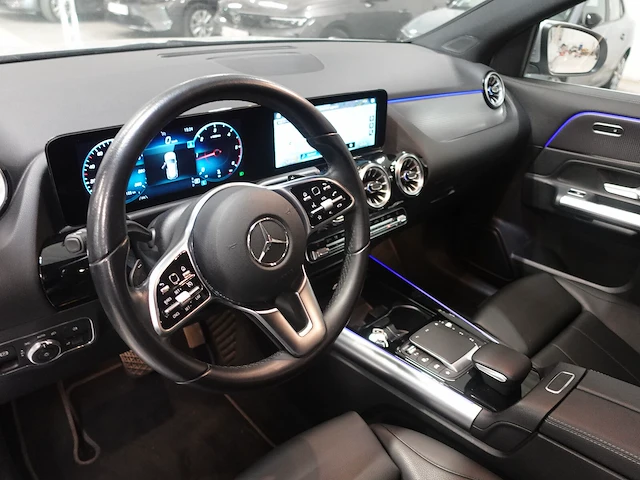 Mercedes gla200 - afbeelding 20 van  23