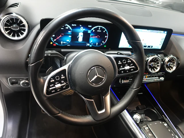 Mercedes gla200 - afbeelding 21 van  23