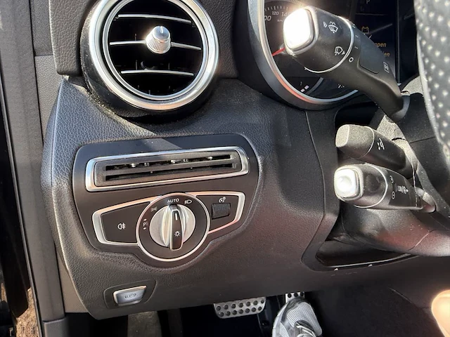 Mercedes glc 250, 2019 - afbeelding 10 van  33