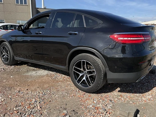 Mercedes glc 250, 2019 - afbeelding 31 van  33