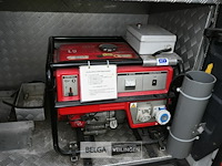 Mercedes lichte vrachtwagen - afbeelding 16 van  23