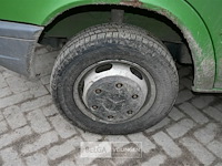 Mercedes lichte vrachtwagen - afbeelding 19 van  26
