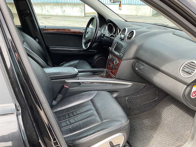 Mercedes ml 280cdi - afbeelding 18 van  20