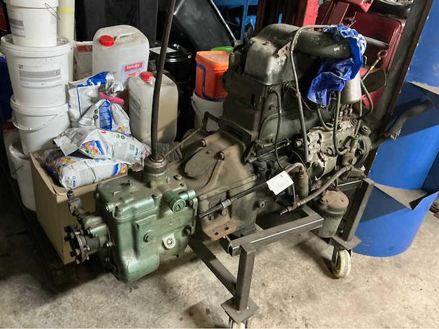 Mercedes om314 dieselmotor - afbeelding 1 van  8