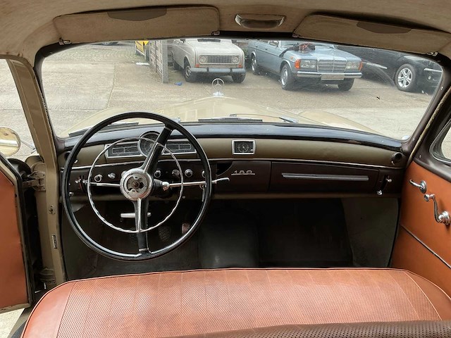 Mercedes ponton 190 oldtimer - afbeelding 6 van  25