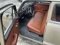 Mercedes ponton 190 oldtimer - afbeelding 5 van  29