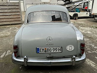 Mercedes ponton 190d oldtimer - afbeelding 20 van  24