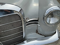 Mercedes ponton 190d oldtimer - afbeelding 23 van  23
