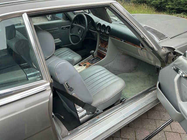 Mercedes r107 sl280 oldtimer - afbeelding 19 van  32