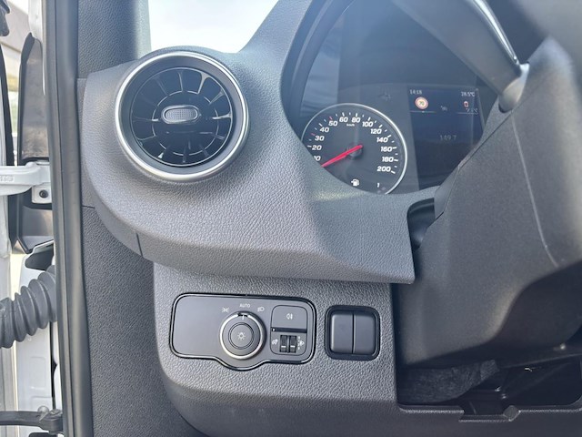 Mercedes sprinter, 2024 - afbeelding 13 van  33