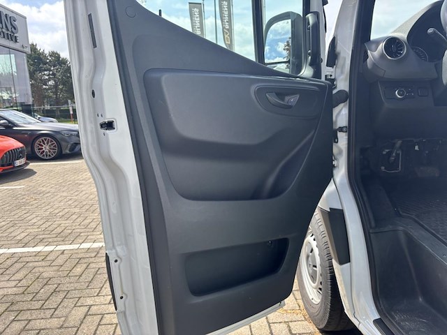 Mercedes sprinter , 2024 - afbeelding 25 van  26