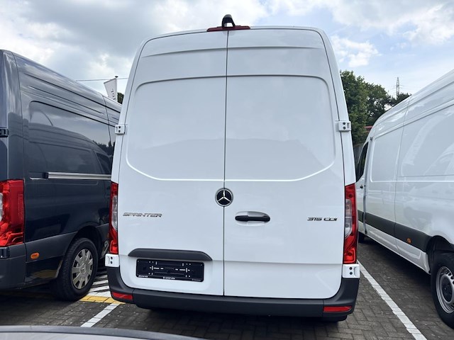 Mercedes sprinter, 2024 - afbeelding 18 van  22