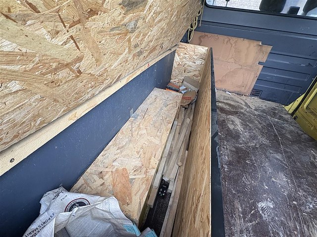 Mercedes sprinter 208cdi - afbeelding 9 van  33