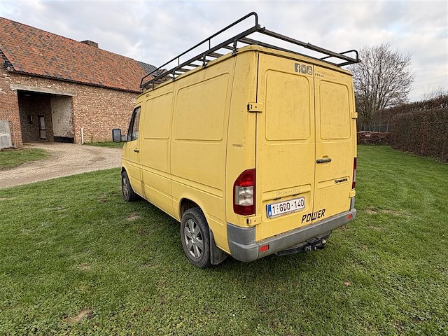 Mercedes sprinter 208cdi - afbeelding 28 van  33