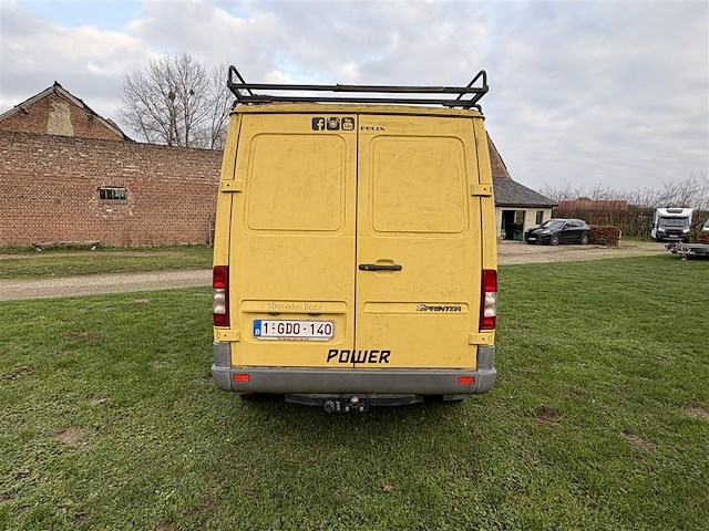 Mercedes sprinter 208cdi - afbeelding 29 van  33