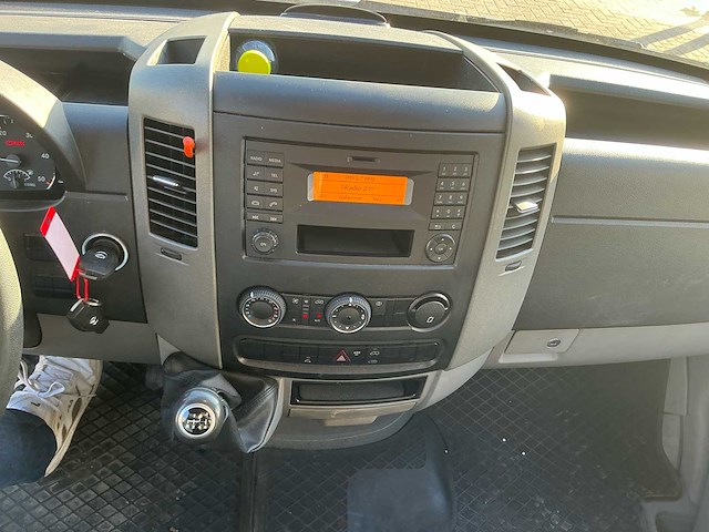 Mercedes sprinter 311 cdi lichte bestelwagen bedrijfswagen - afbeelding 7 van  50